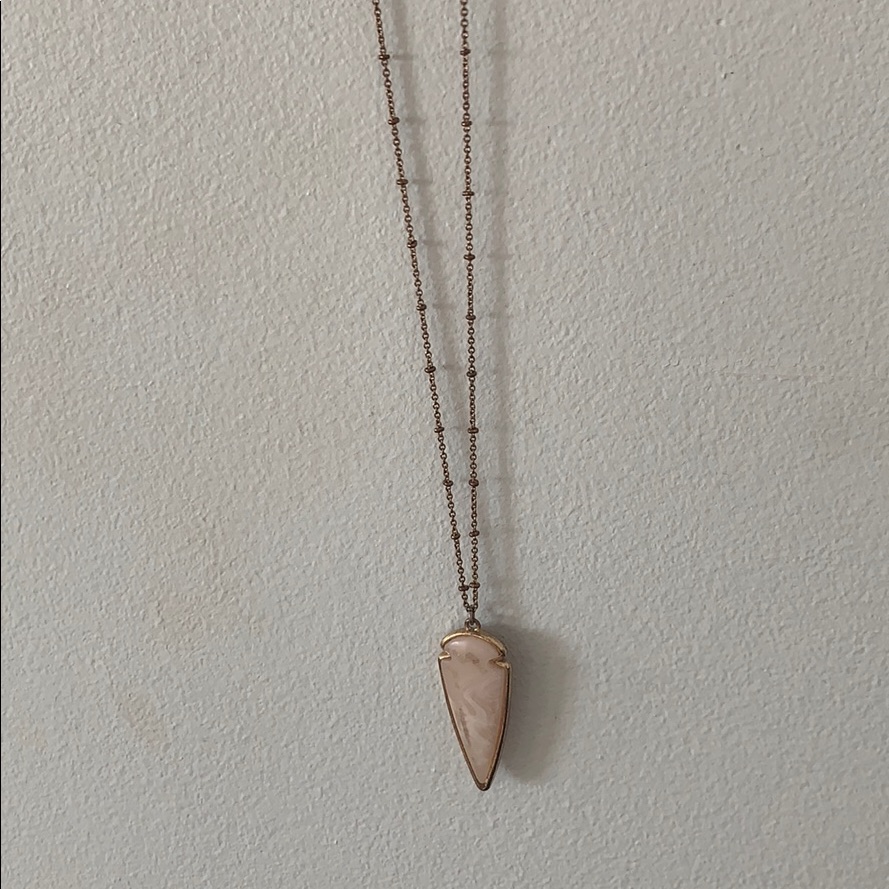 Long Pendant Necklace With Light Pink Pendant 8$